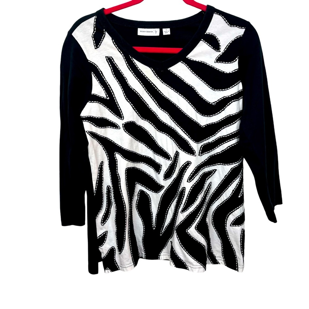 Susan Graver 100% Cotton Black White Animal Print 3/4 Sleeves Small  Side Slits